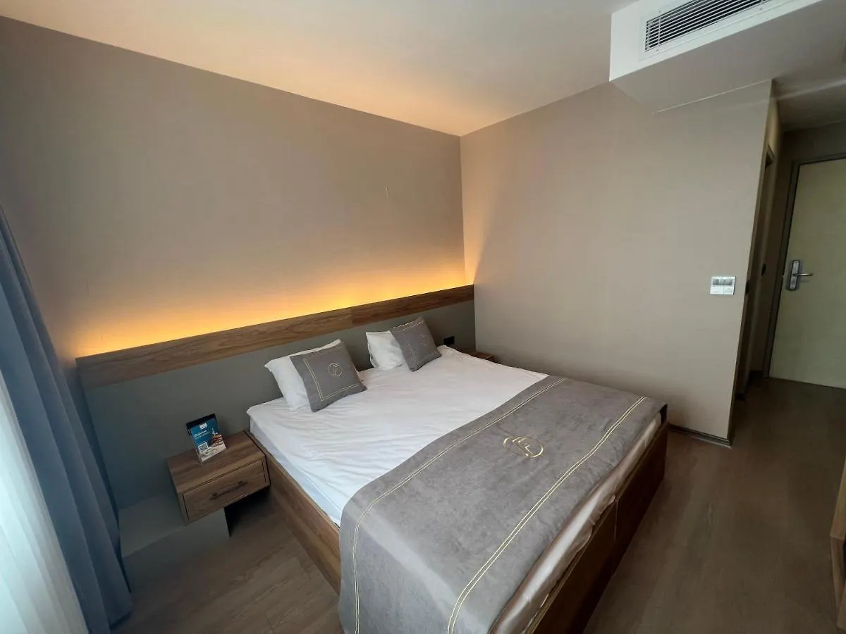 Fuar Hotel Istanbul 3*,