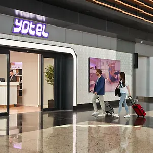 Hotel Yotel Airport, Entrance, Istanbul